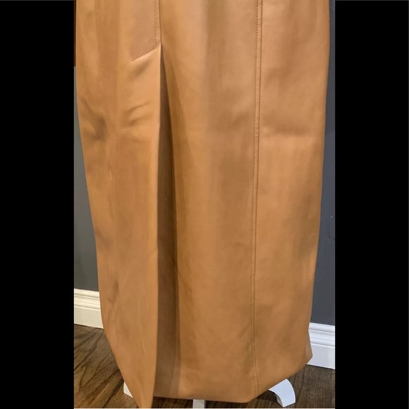 7 FOR ALL MANKIND WOMEN FAUX LEATHER LONG TRENCH COAT IN CAMEL SZ M NWT. - Picture 6 of 11